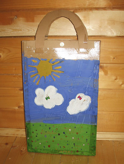 Самодельная картонная сумка для подарка