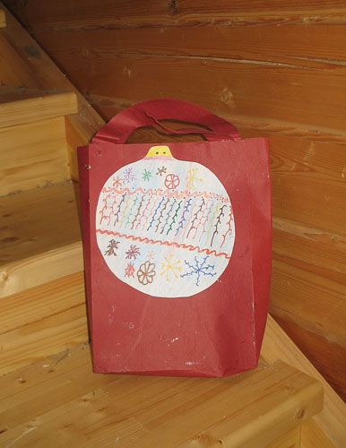Бумажная сумка со звёздами
